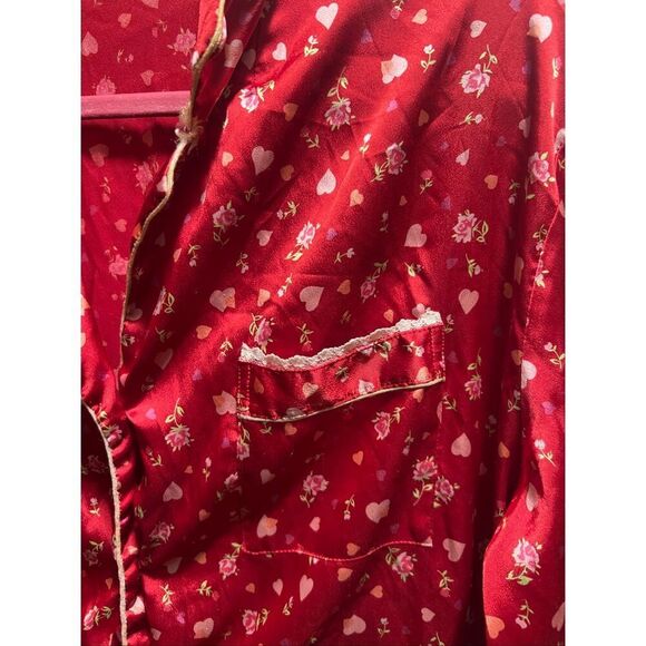 Victoria’s Secret Red With Hearts And Flowers Button Up Sleep Top Y2K Woman’s Si - Picture 8 of 15